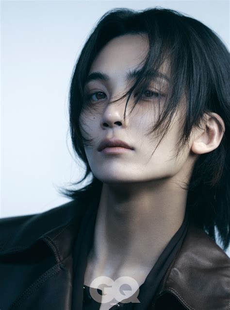 jeonghan seventeen.